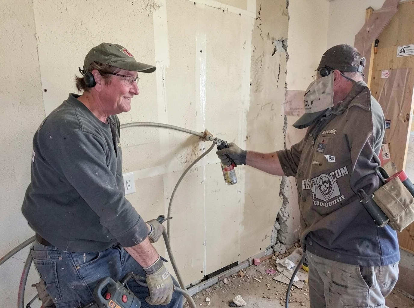Wet Drywall and Wall Cavity Drying in Oshkosh